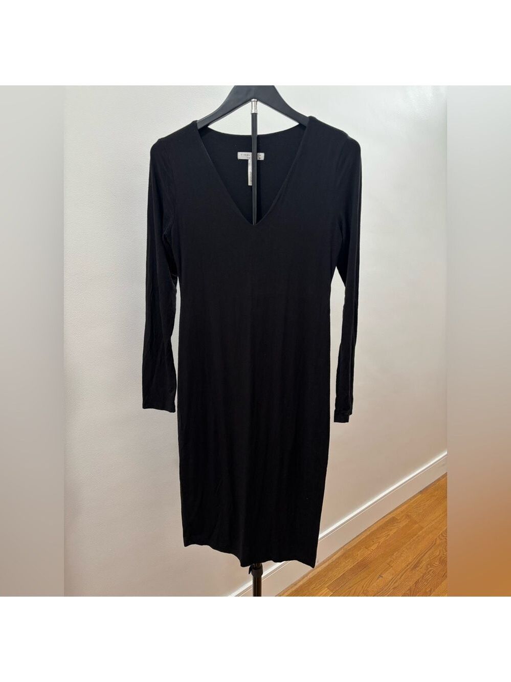 541. Final Touch Black V-Neck Long Sleeve Midi Dress